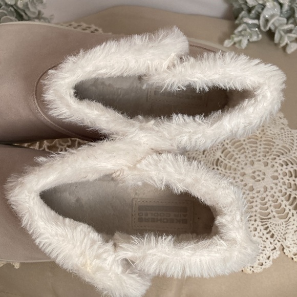 Skechers Taupe Suede Booties With Faux Fur Lining Women’s Size 9 - Picture 11 of 14